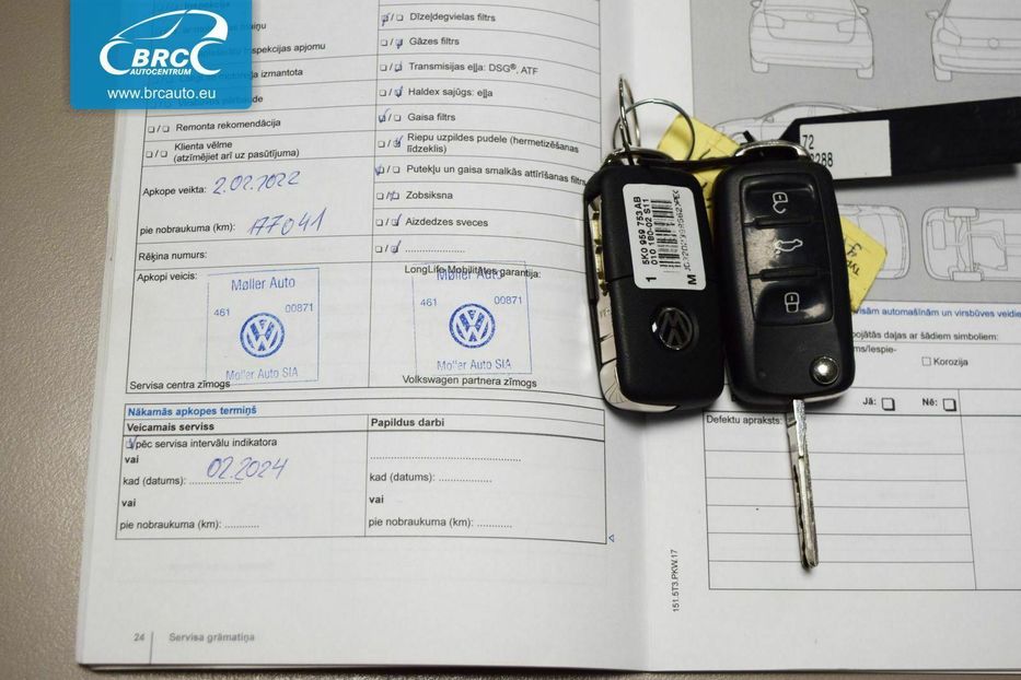 Продам Volkswagen Jetta Bluemotion 2015 года в Киеве