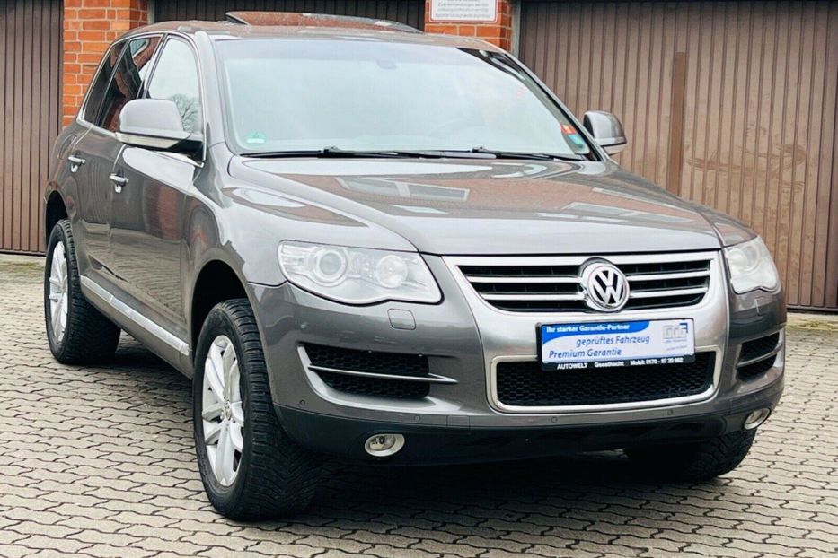 Продам Volkswagen Touareg 2010 года в Киеве