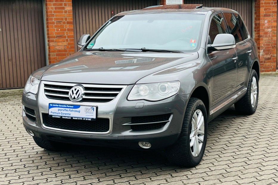 Продам Volkswagen Touareg 2010 года в Киеве