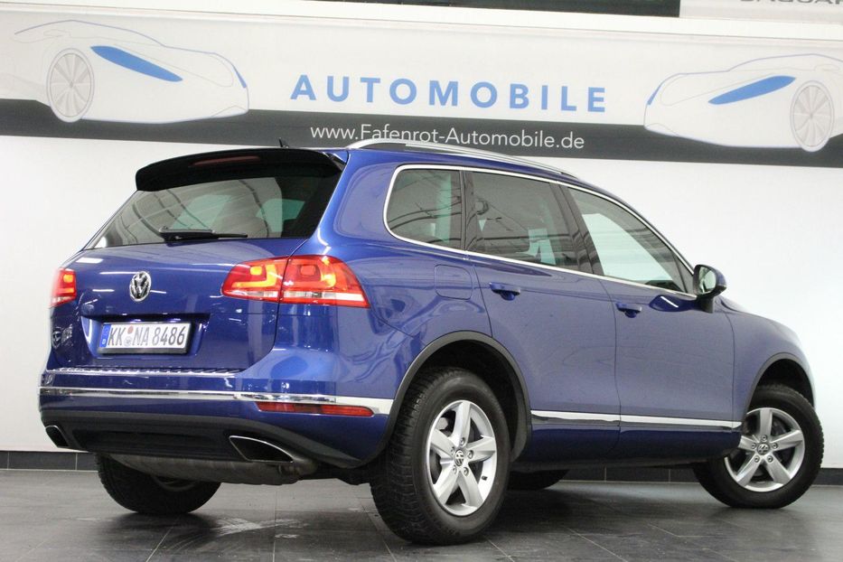 Продам Volkswagen Touareg 2015 года в Киеве