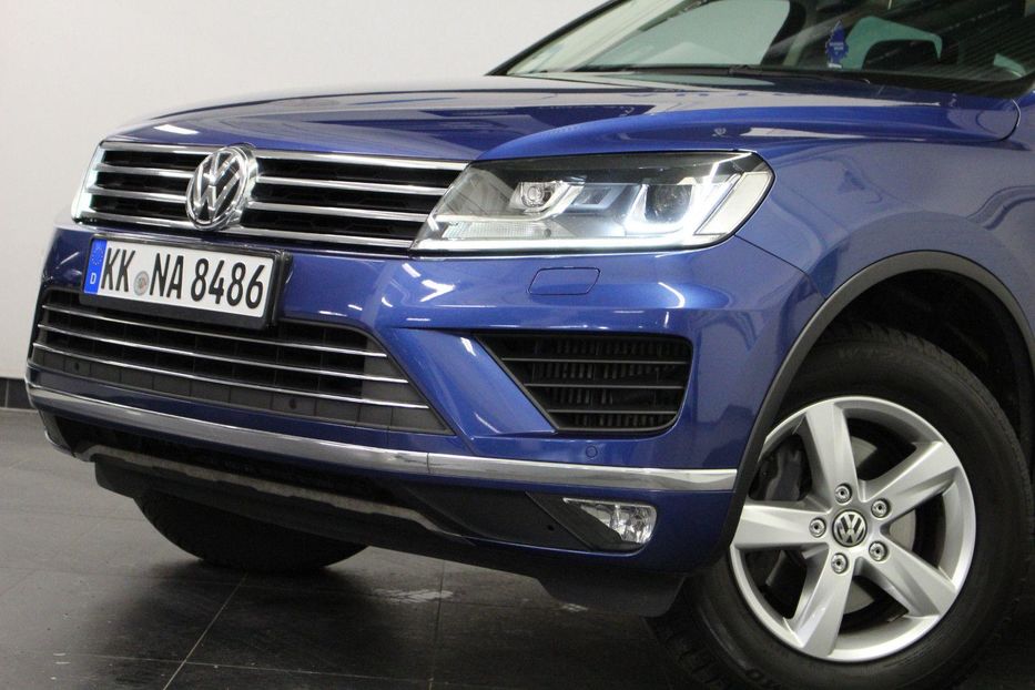 Продам Volkswagen Touareg 2015 года в Киеве