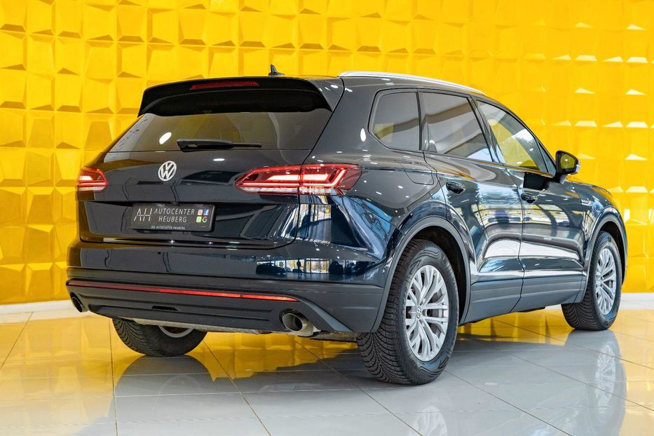 Продам Volkswagen Touareg 2019 года в Киеве