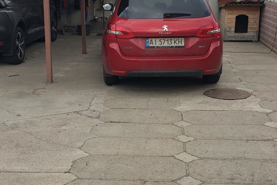 Продам Peugeot 308 308sw 2016 года в Киеве