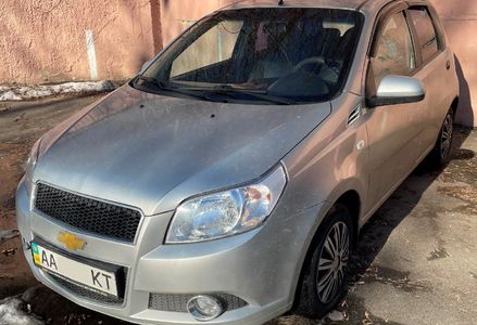 Продам Chevrolet Aveo 2011 года в Киеве