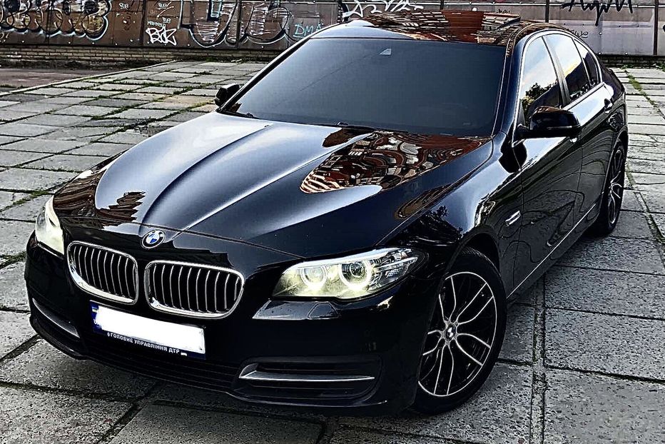 Продам BMW 520 Diesel 2015 года в Ужгороде