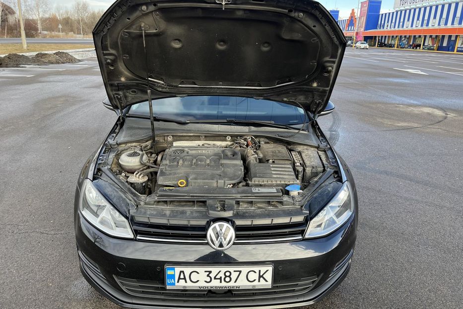 Продам Volkswagen Golf VII CONFORTLINE BUSINESS BMT SW  2015 года в Луцке