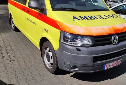 Продам Volkswagen T5 (Transporter) пасс. Ambulance 2012 года в Киеве