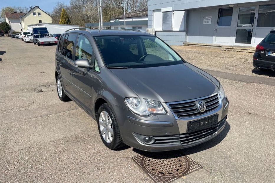 Продам Volkswagen Touran 2006 года в г. Любомль, Волынская область