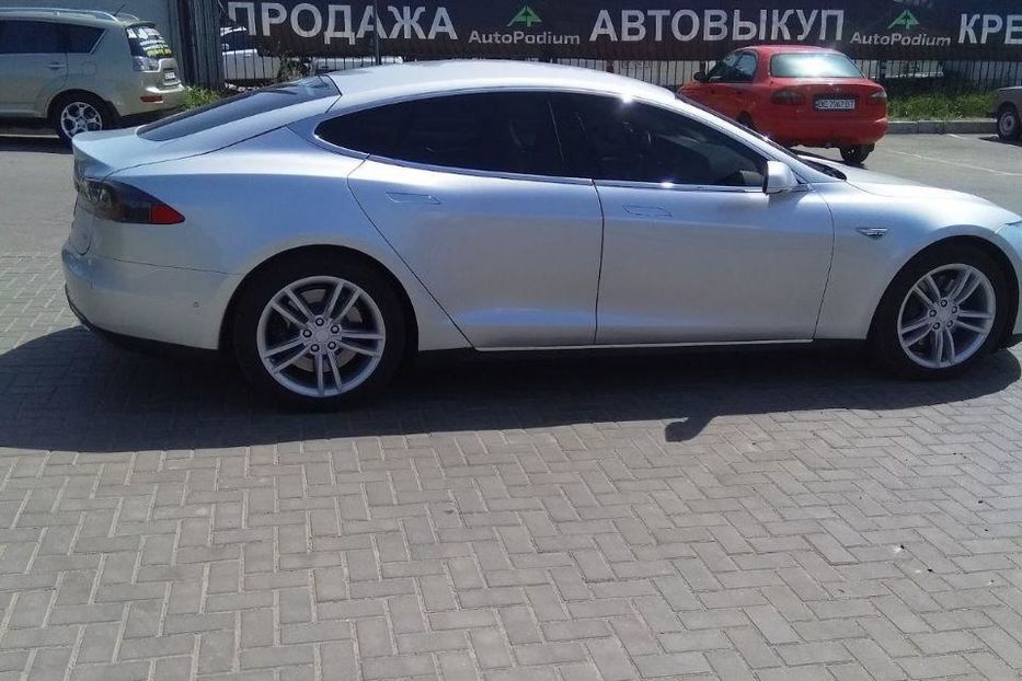 Продам Tesla Model S 85D Limited 2015 года в Николаеве