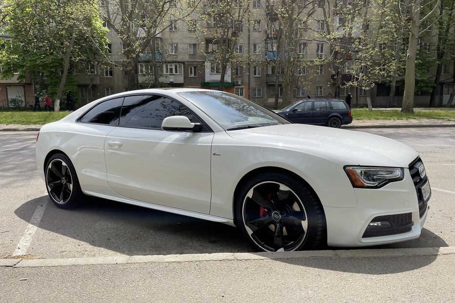 Продам Audi A5 Premium Plus Quattro S-line 2015 года в Одессе