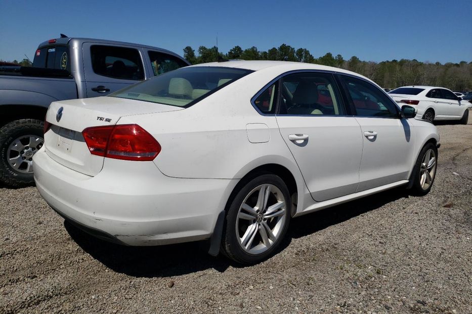 Продам Volkswagen Passat B7 SE 2014 года в Киеве