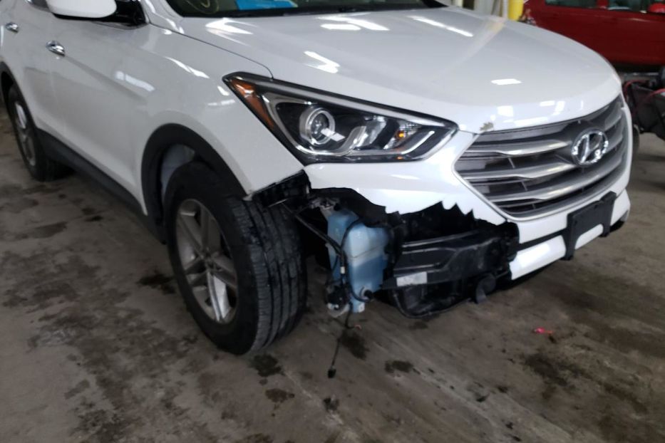 Продам Hyundai Santa FE Sport 2017 года в Киеве