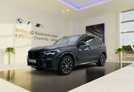 Продам BMW X5 xDrive30d M-Sportpaket 2021 года в Киеве