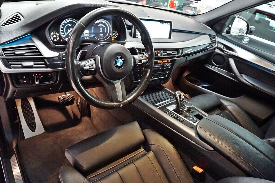 Продам BMW X5 xDrive30d M Sport 2018 года в Киеве