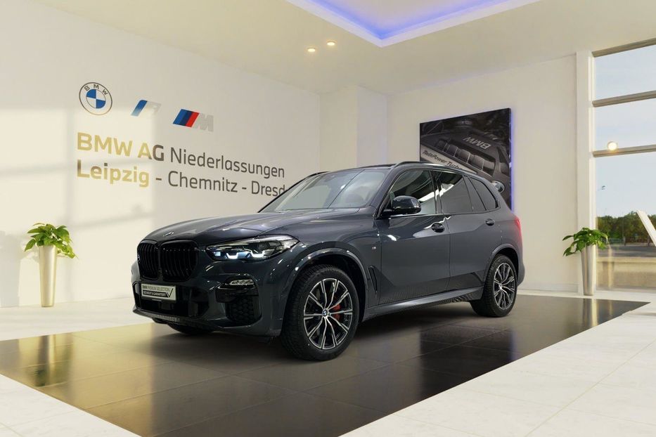 Продам BMW X5 xDrive30d M-Sportpaket 2021 года в Киеве