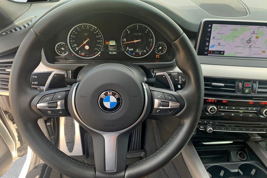 Продам BMW X5 xDrive40d M-Sport  2018 года в Киеве