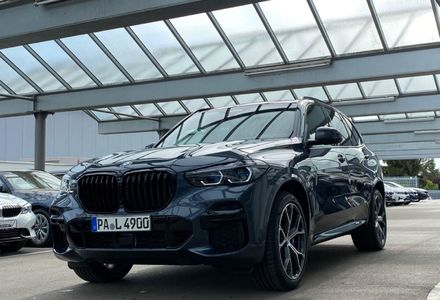 Продам BMW X5 xDrive40d M-Sport 2021 года в Киеве