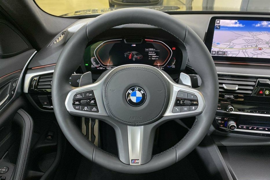 Продам BMW 530 d xDrive Limo M-SPORT 2021 года в Киеве