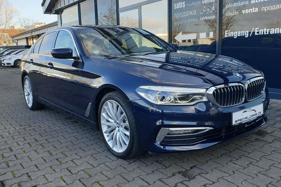 Продам BMW 530 d xDrive LUXURY 2018 года в Киеве