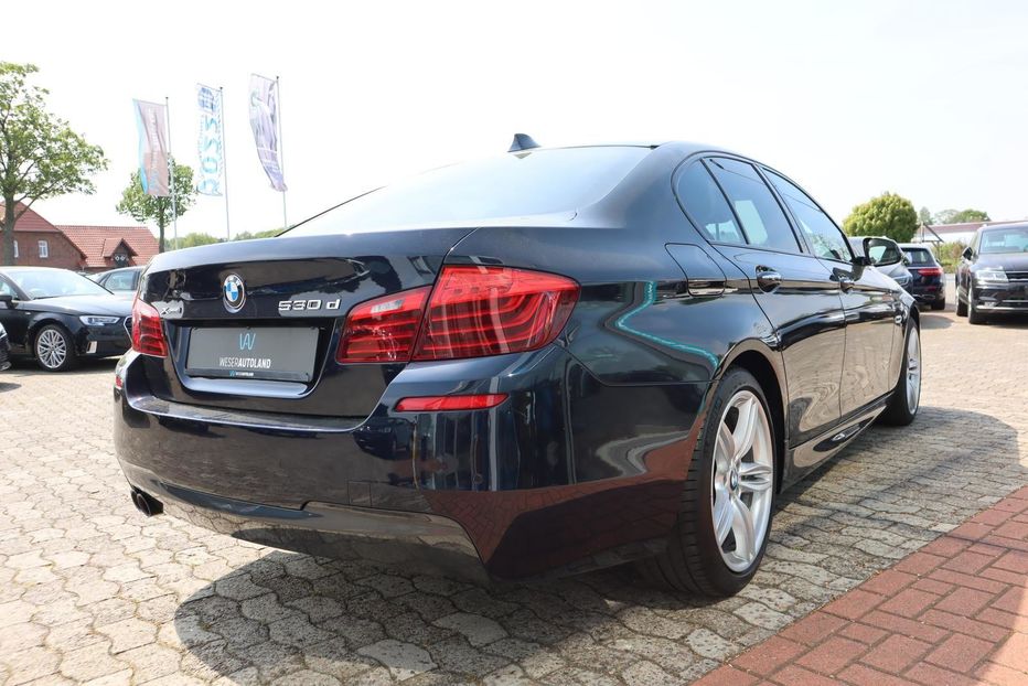 Продам BMW 530 d xDrive M-Sport 2016 года в Киеве