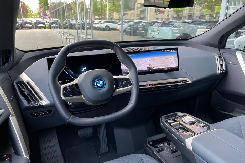 Продам BMW X iX xDrive40 77kW 2021 года в Киеве