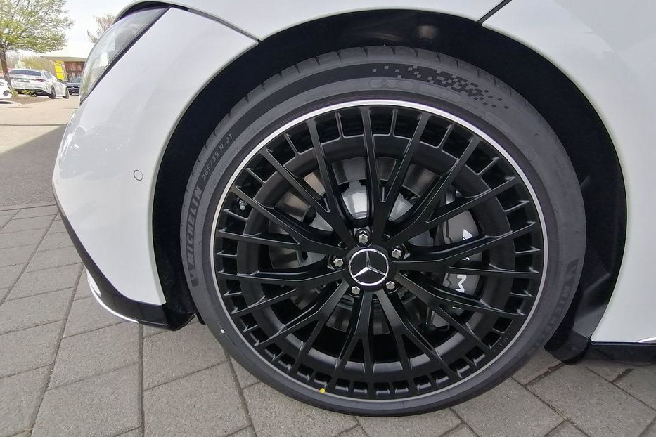 Продам Mercedes-Benz AMG EQE 43 4Matic 90.6kW 2022 года в Киеве