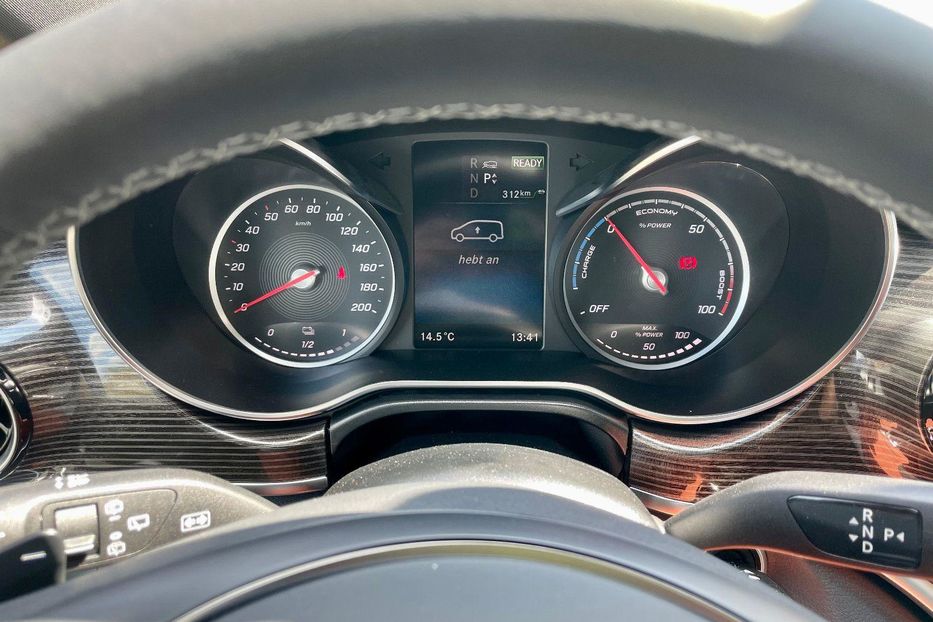 Продам Mercedes-Benz AMG EQV 300 90kW 2021 года в Киеве