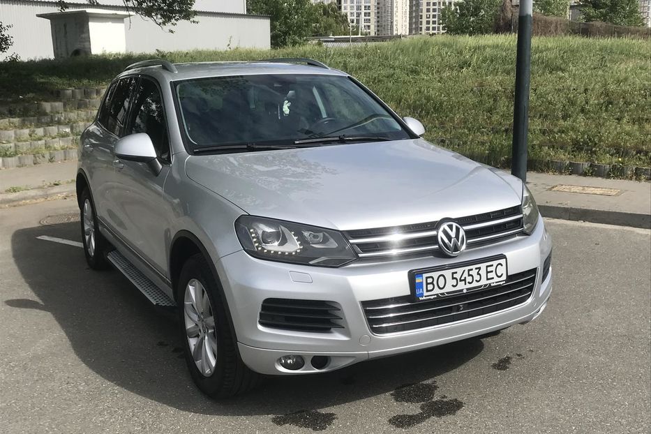 Продам Volkswagen Touareg 2010 года в Киеве
