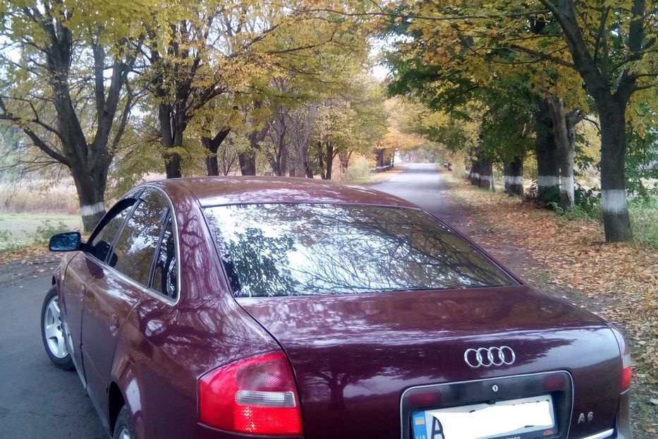Продам Audi A6 1998 года в Луцке