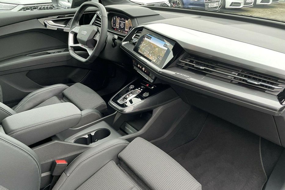 Продам Audi E-Tron Q4 40 S-Line 77kW 2021 года в Киеве