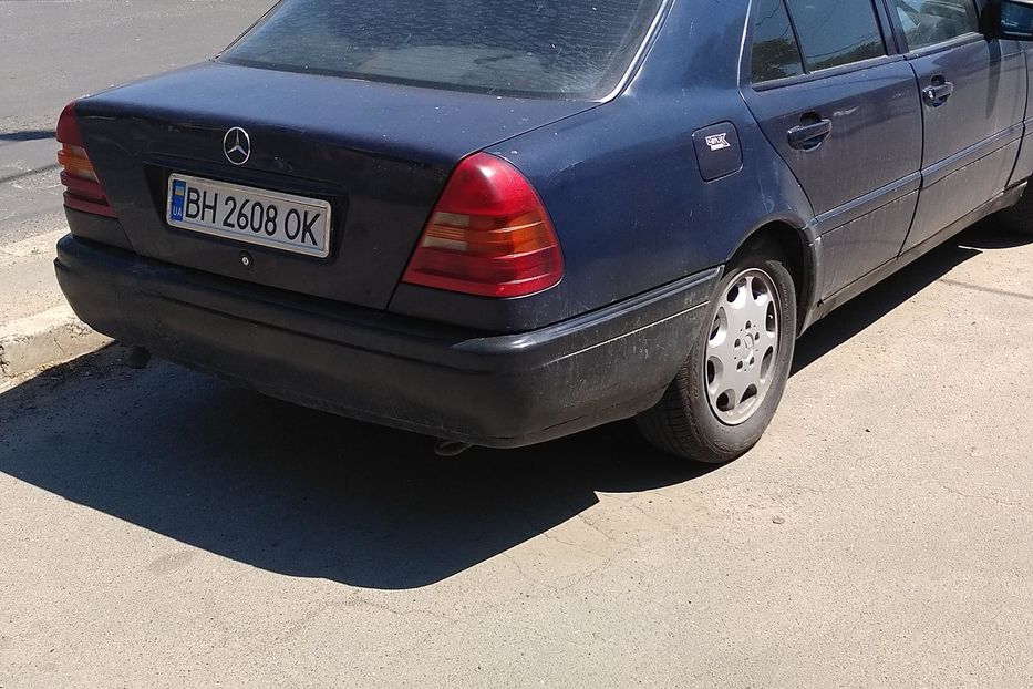 Продам Mercedes-Benz CLC 180 Седан 1995 года в Одессе