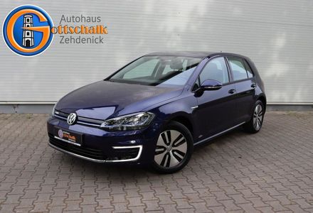 Продам Volkswagen e-Golf 2019 года в Киеве
