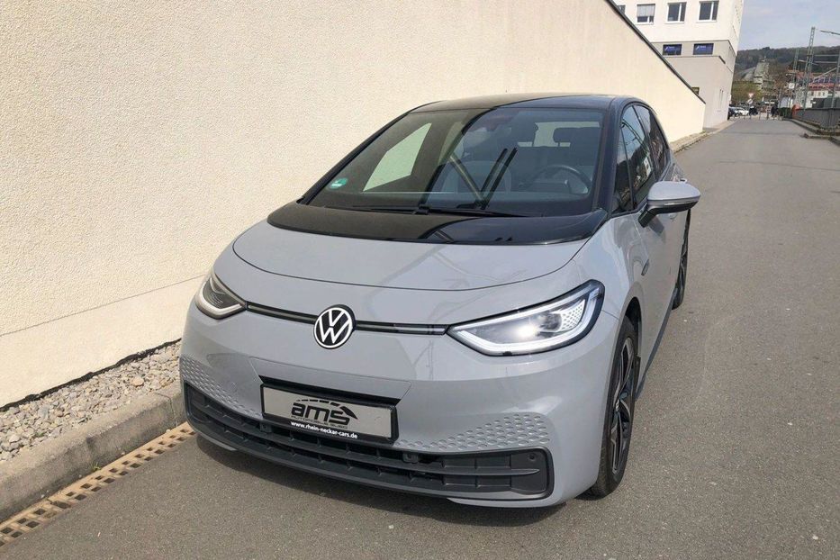 Продам Volkswagen ID.3 58kW 2021 года в Киеве