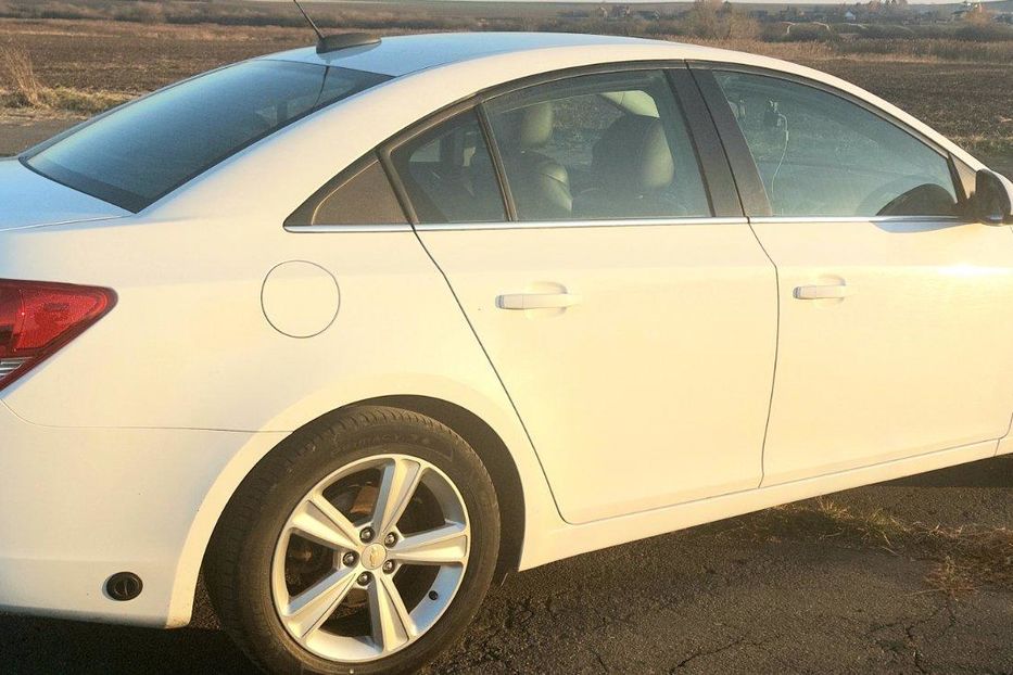 Продам Chevrolet Cruze 2015 года в г. Здолбунов, Ровенская область