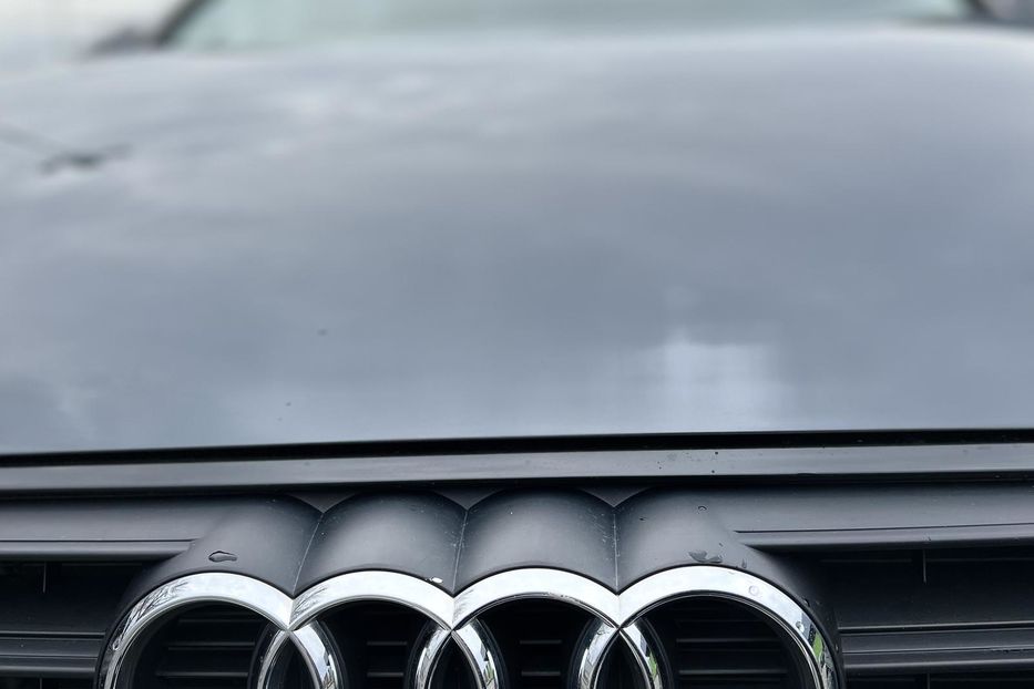Продам Audi A4 2016 года в Киеве