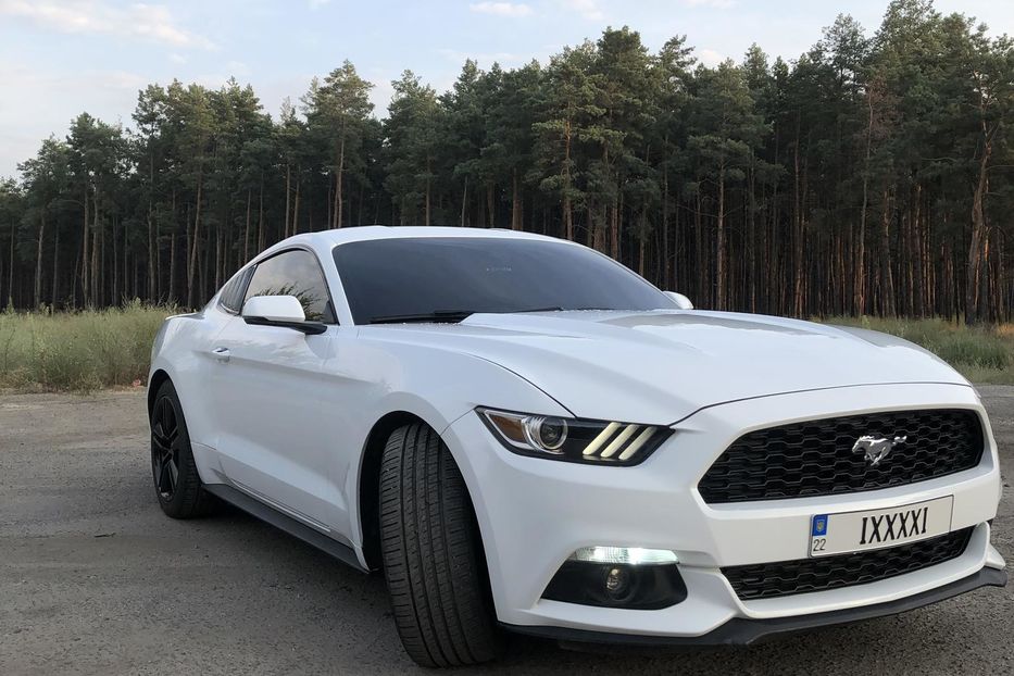 Продам Ford Mustang 2015 года в Киеве