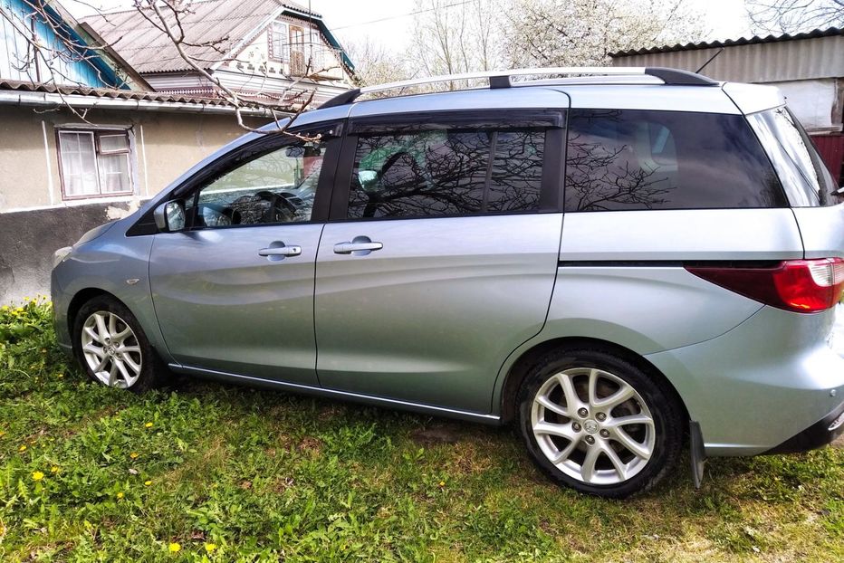 Продам Mazda 5 2011 года в Черновцах