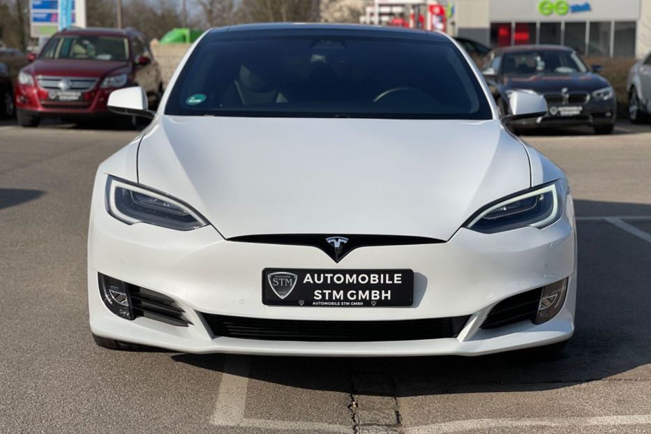 Продам Tesla Model S 100D 100kW 2019 года в Киеве