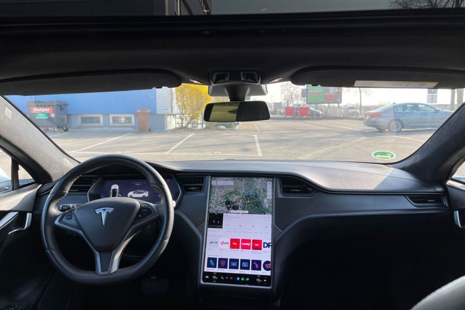 Продам Tesla Model S 100D 100kW 2019 года в Киеве