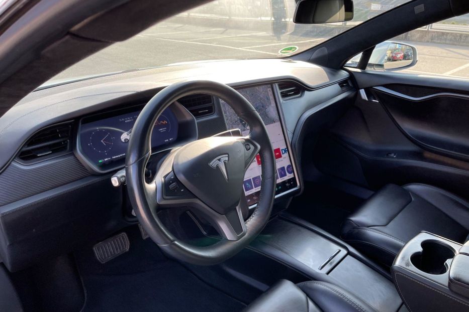 Продам Tesla Model S 100D 100kW 2019 года в Киеве