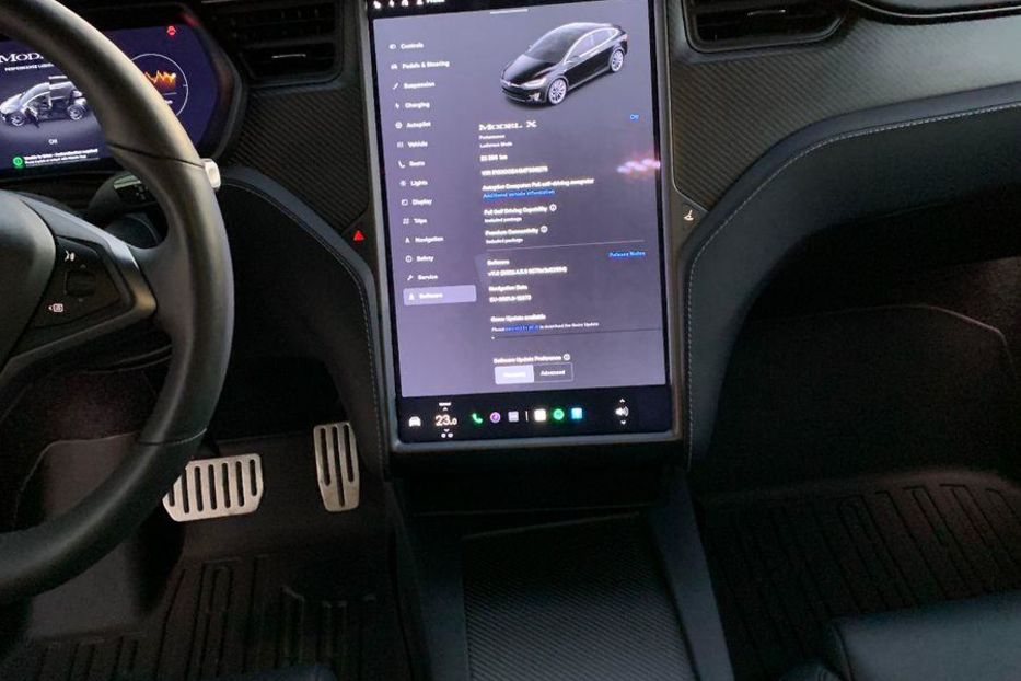 Продам Tesla Model X DUAL MOTOR 75kW 2020 года в Киеве