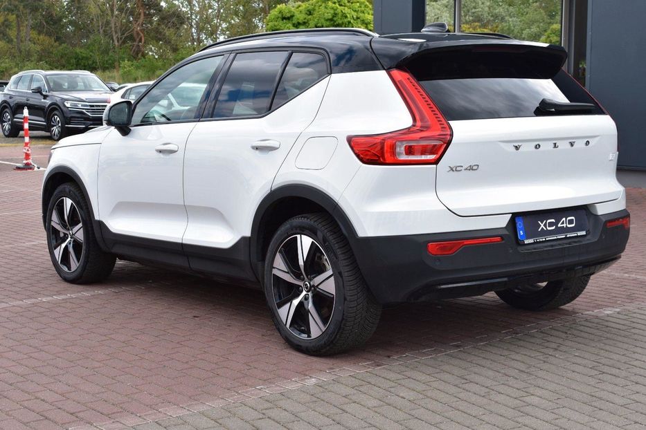 Продам Volvo A XC40 78kW 2021 года в Киеве