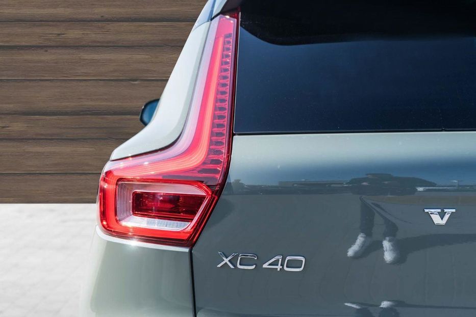 Продам Volvo A XC40 78kW 2021 года в Киеве