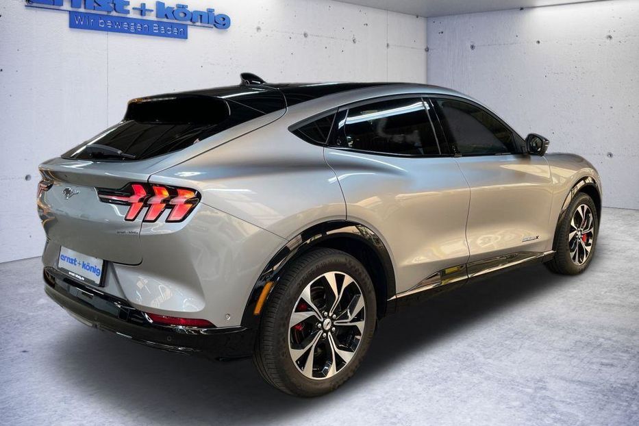 Продам Ford Mustang Mach-E 75,7kW 2021 года в Киеве