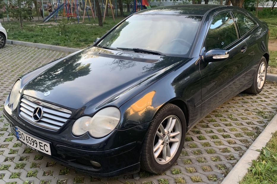 Продам Mercedes-Benz 220 2003 года в Тернополе