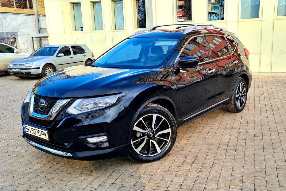 Продам Nissan Rogue Sl platinum 2017 года в Одессе