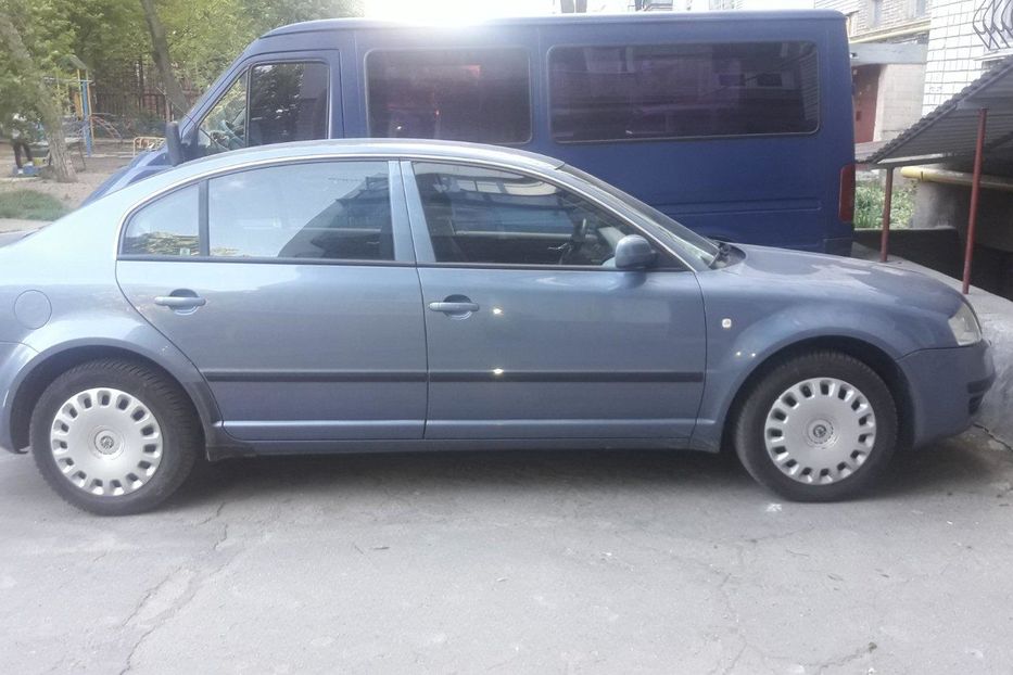 Продам Skoda Superb 2003 года в г. Умань, Черкасская область