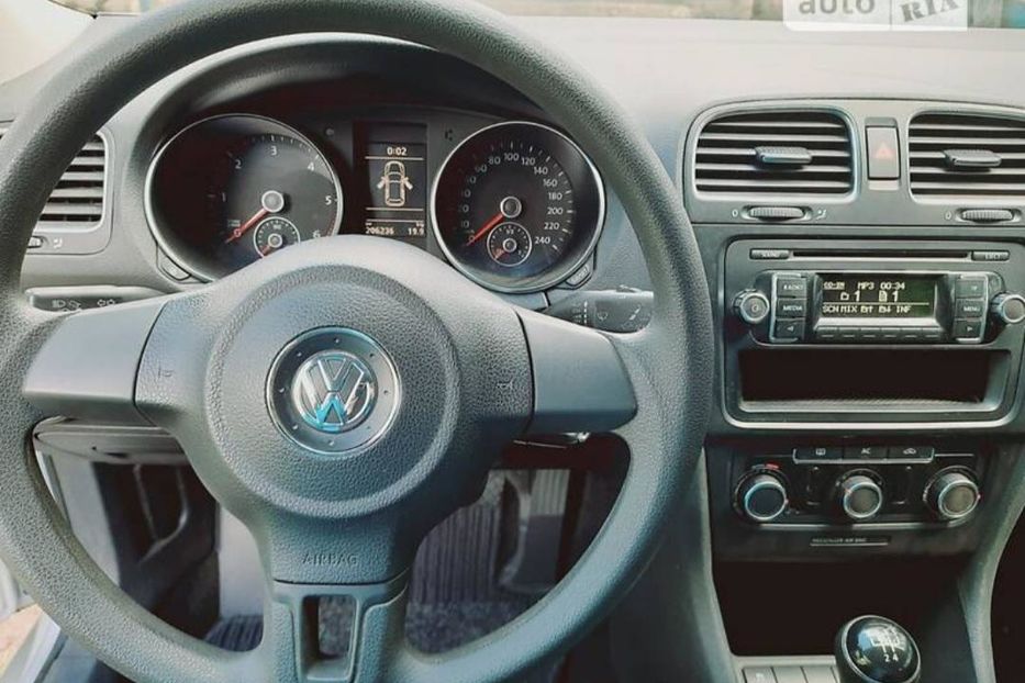 Продам Volkswagen Golf  VI 2012 года в Сумах