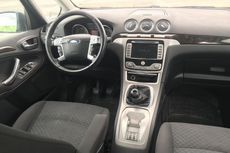 Продам Ford Galaxy 2009 года в Киеве