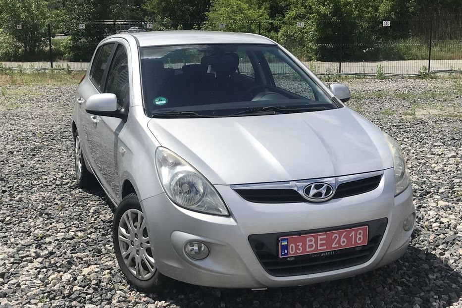 Продам Hyundai i20 2009 года в Киеве